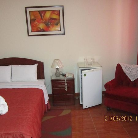 Hotel Plaza Trujillo Luaran gambar